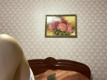 Alessandralogalbo  live sex cam