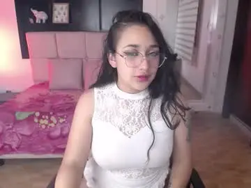 Aura_cute_  live sex cam