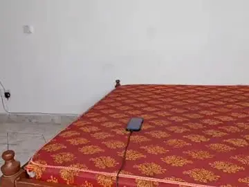 Bloomluxe  live sex cam