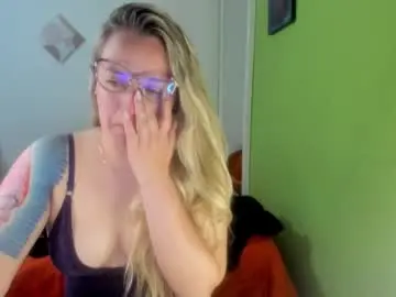 Dalila333  live sex cam