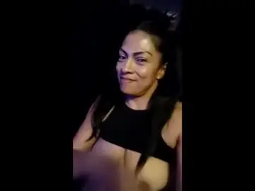 Doluba  live sex cam
