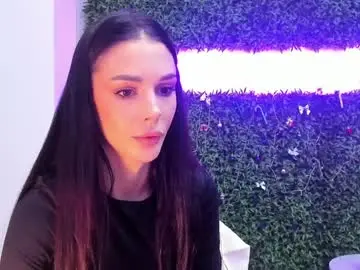 Hotfallingdevil  live sex cam