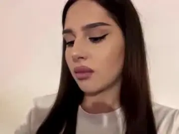 Lavinasibert  live sex cam