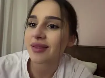 Lavinasibert  live sex cam