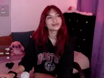 Nina_paige  live sex cam