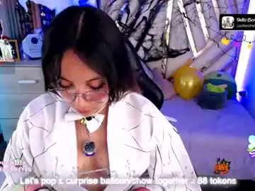 Nyx_andria  live sex cam