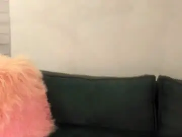 Queenv66  live sex cam