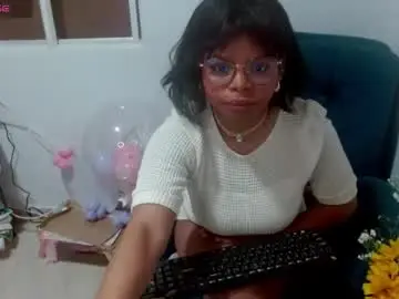 Secretaryhot73  live sex cam