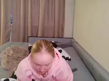 Shawty_miia  live sex cam