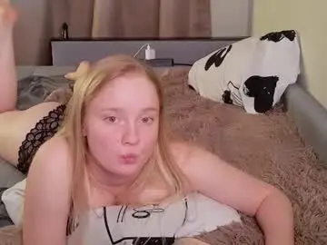 Shawty_miia  live sex cam