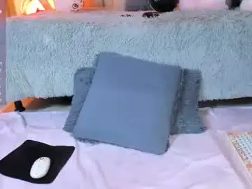 Stusha  live sex cam