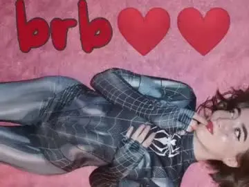 Tutti_cutieee  live sex cam