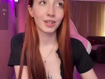 Tutti_cutieee  live sex cam