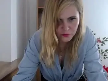 Vanillaloveli  live sex cam