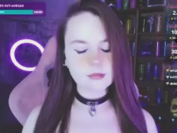 _m_o_n_s_t_e_r_e_n_e_r_g_y_  live sex cam