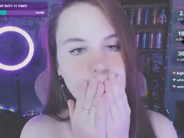 _m_o_n_s_t_e_r_e_n_e_r_g_y_  live sex cam