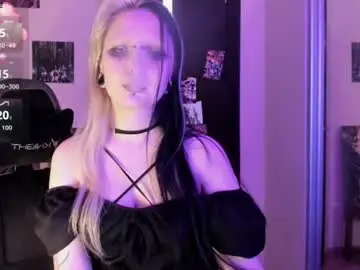 Adacorvus  live sex cam