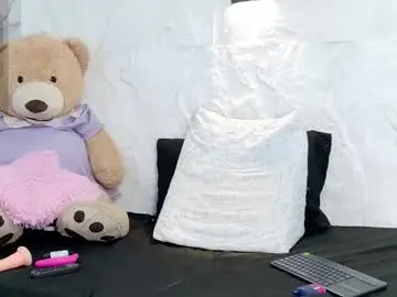 Adelina_snow  live sex cam