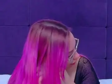 Alessiacroft  live sex cam