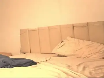 Bebe_sua  live sex cam