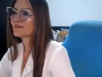 Bella_ghisell  live sex cam