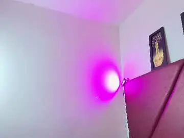 Cloe_cuttee  live sex cam