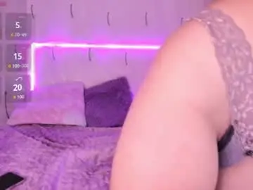 Cloe_sweet18  live sex cam