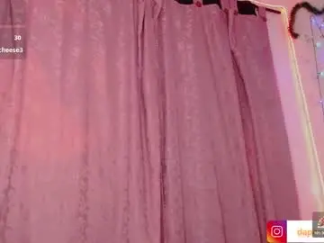 Daphnewalker__  live sex cam