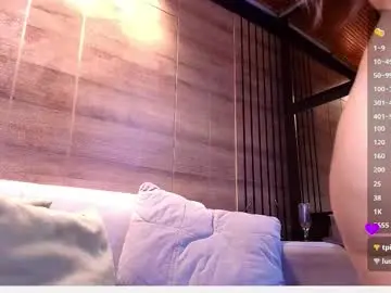 Diamond_black19  live sex cam