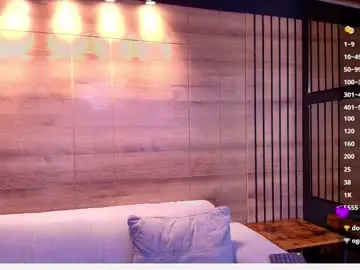 Diamond_black19  live sex cam