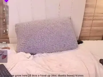 Diamond_black19  live sex cam
