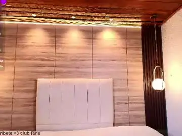 Diamond_black19  live sex cam