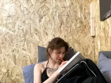 Elliselic  live sex cam