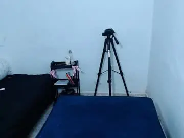 Isabella_hots  live sex cam