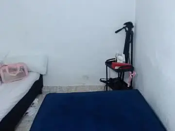 Isabella_hots  live sex cam