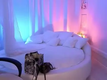 Ivyhoney  live sex cam