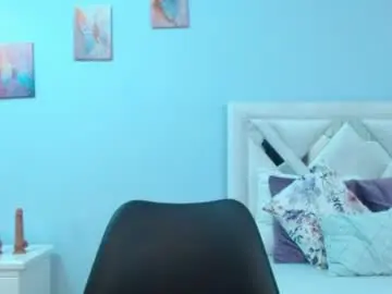 Kyliiebaker  live sex cam