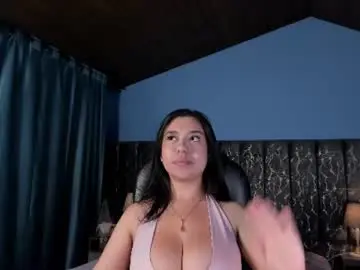 Lea_velle  live sex cam