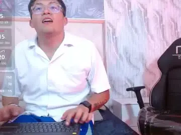 Magnusandkitty_tay  live sex cam