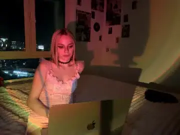 Markettaalberto  live sex cam