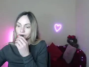 Mikkey_mouse8  live sex cam