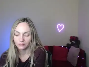 Mikkey_mouse8  live sex cam