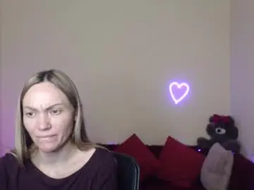 Mikkey_mouse8  live sex cam