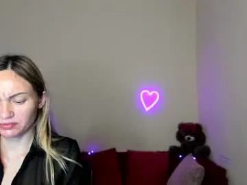 Mikkey_mouse8  live sex cam