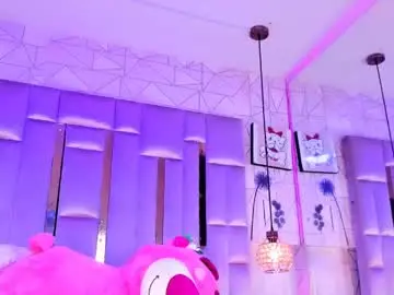 Naomii_star  live sex cam