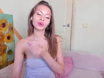 Nymphobabee  live sex cam