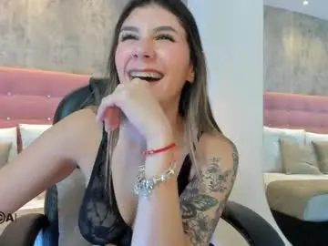 Roma_bellanova  live sex cam