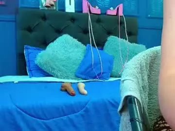 Zohet_kriss  live sex cam