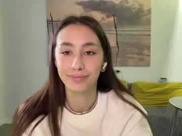 Adelaidethilges  live sex cam