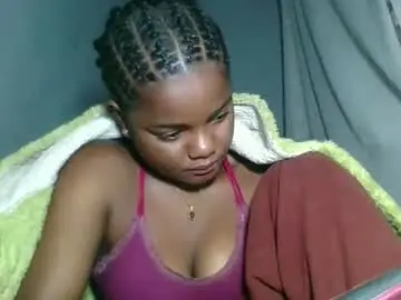 Aurlandia98  live sex cam